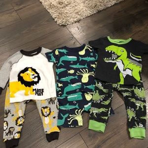 Baby boy pajama set! Size 12M